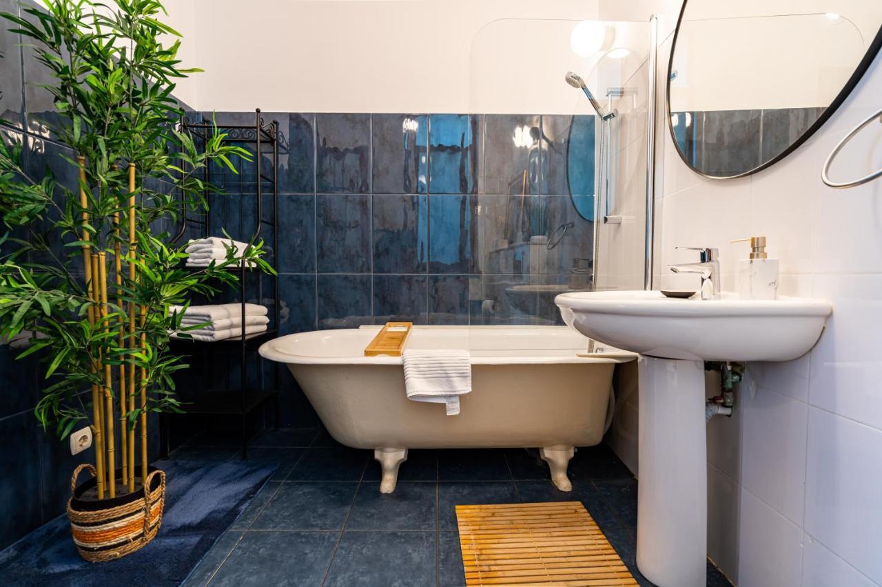 ブカレスト2Br Blue Cloud In The Centreアパートメント エクステリア 写真